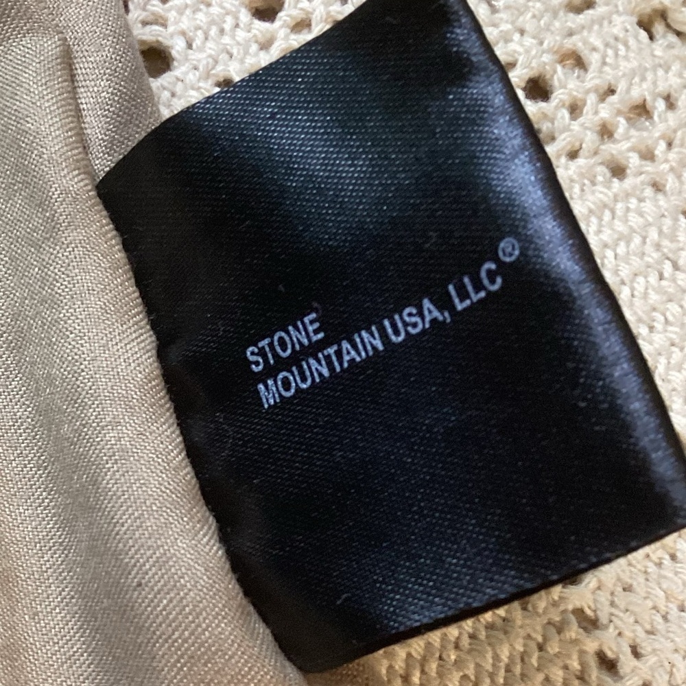 Stone Mountain Women's Tan Crossbody Bag - Picture 14 of 14